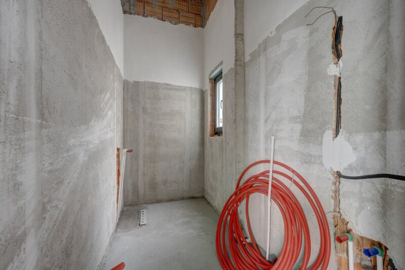 Pacii Casa se preda finisata - 4 bai - 3 dormitoare - curte - parcare -  metrou Pacii