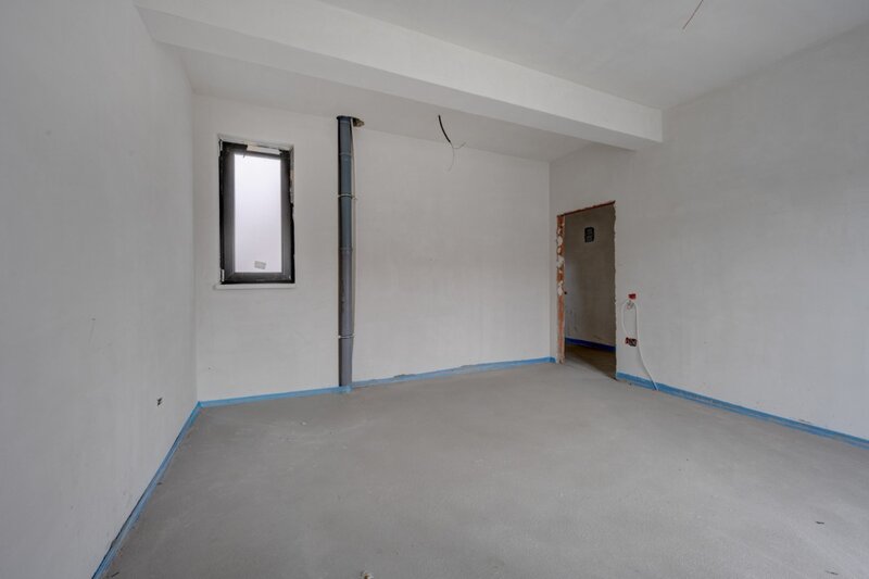 Pacii Casa se preda finisata - 4 bai - 3 dormitoare - curte - parcare -  metrou Pacii